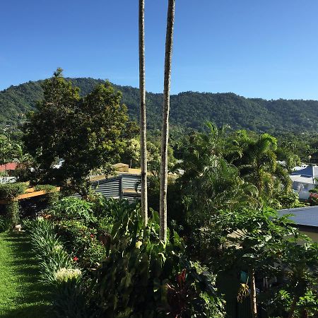 Apartmán Hideaway On Hillview Cairns Exteriér fotografie